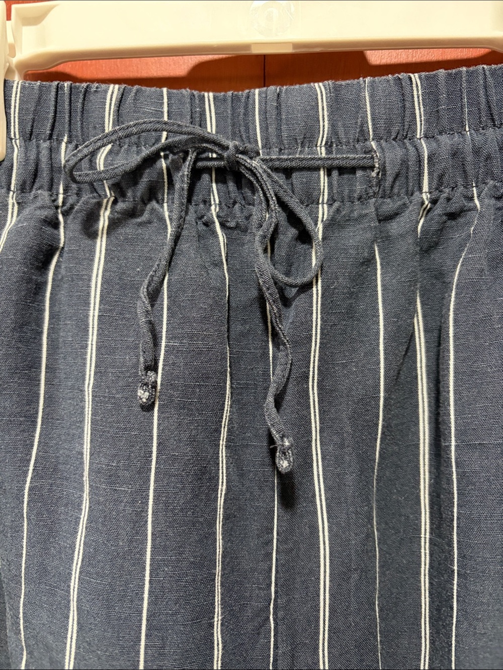 H&M Navy Blue Vertical Stripe Wide-Leg Drawstring Linen Blend Pants - Picture 3 of 9